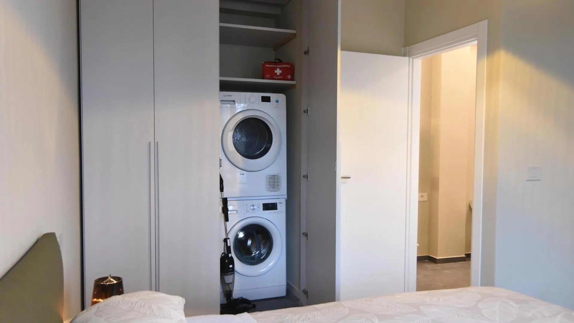 Rooms De' Carracci 博洛尼亚 0*,  意大利
