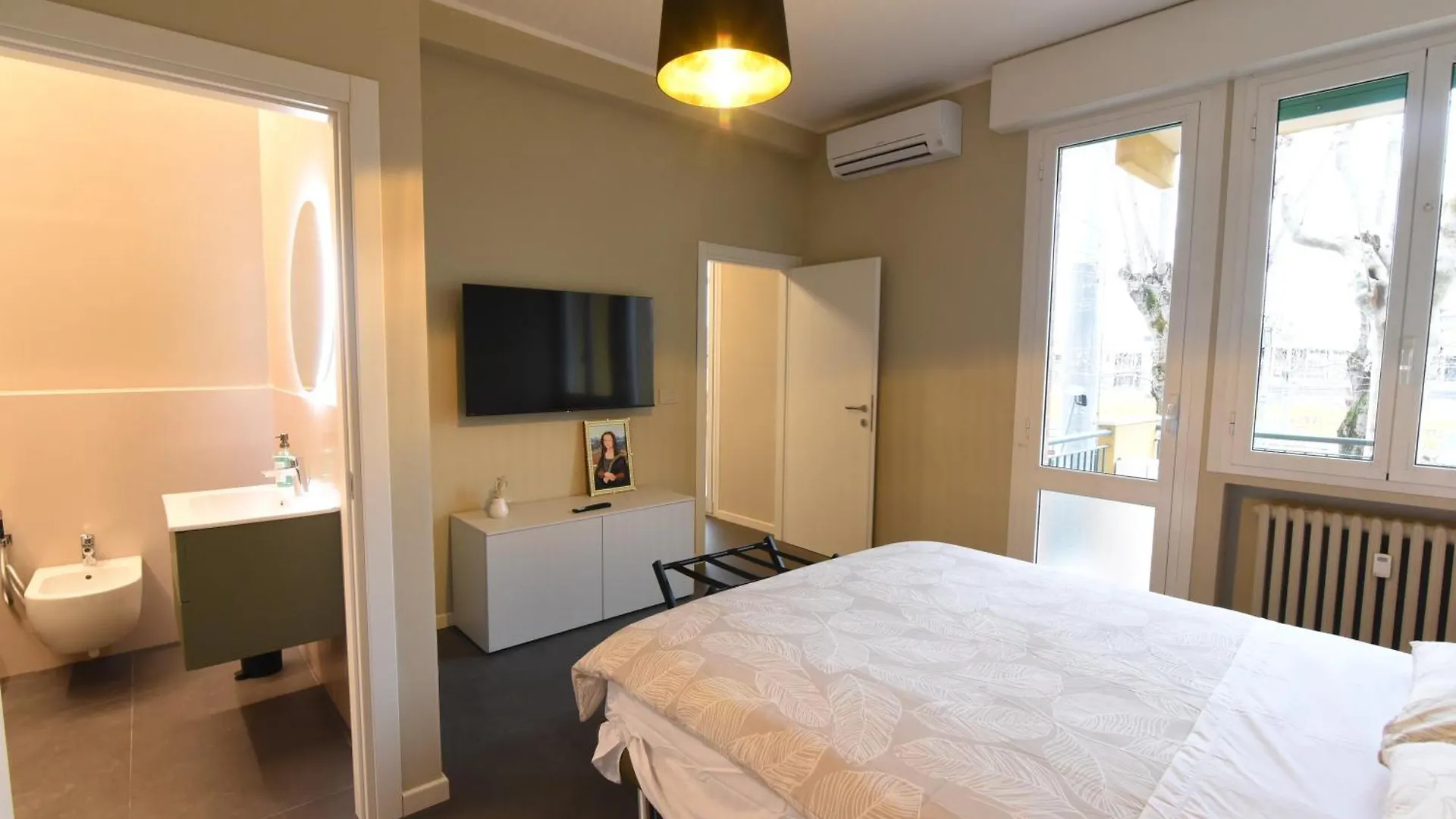 Guest house Rooms De' Carracci Bologna Italy